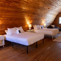 The Rustic Reed Barn